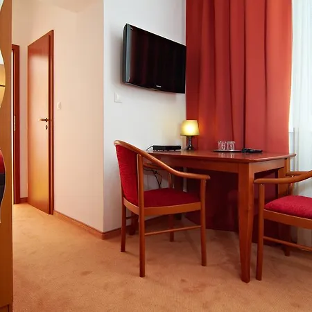 Penzión pre hostí Donet 3*